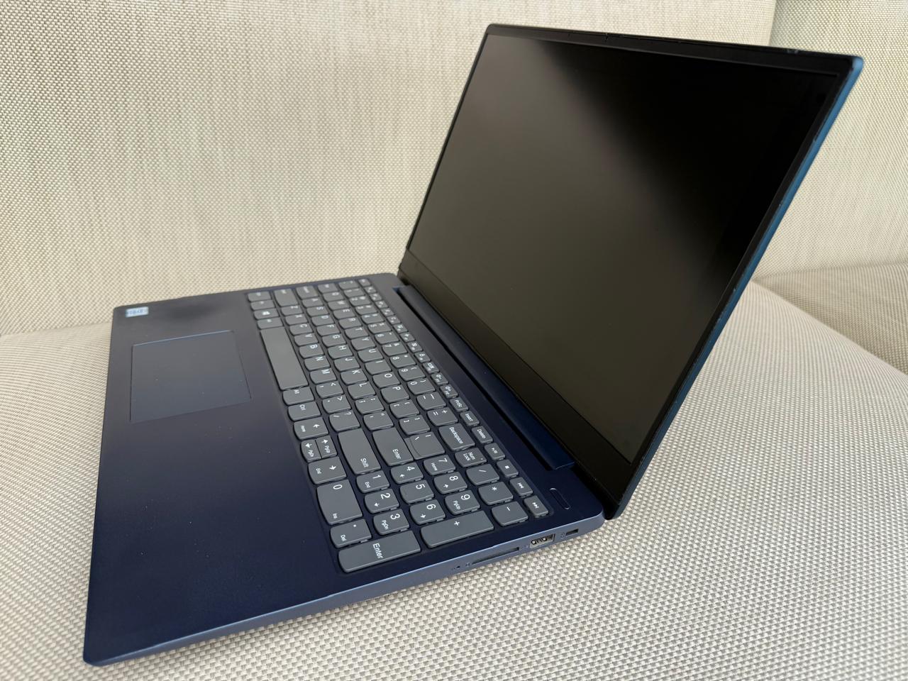 Lenovo Ideapad 330S – Pantalla 15.6 Intel Core i3 2.2GB 4GB RAM 120GB  Foto 7262639-1.jpg