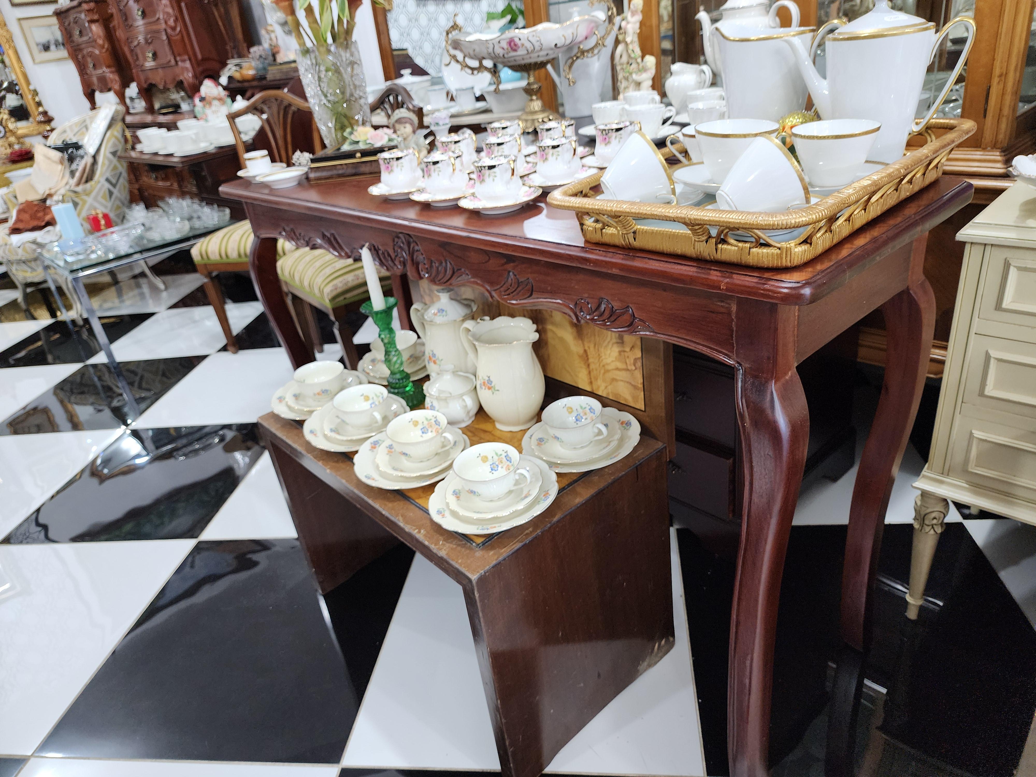 Antigedades Roa ventas de Juegos de mesas Europeo  en Gurabo Santiago  Foto 7262697-4.jpg
