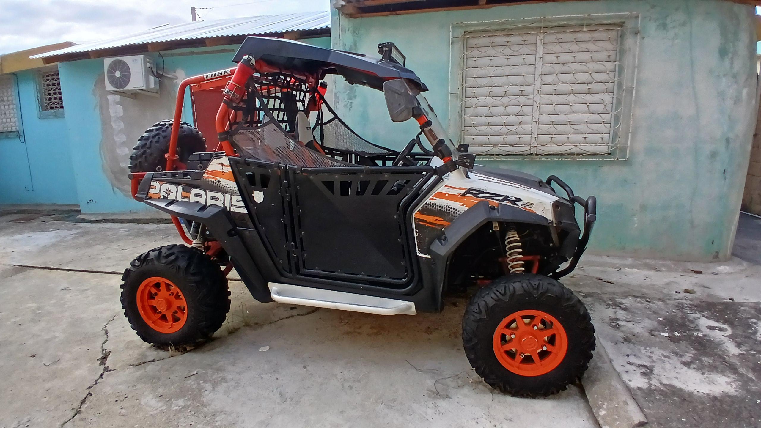 BUGGY POLARIS BLANCO/ MAMEY AÑO 2012 RZR 800S 9/10  PRECIO //US13500 D Foto 7262769-8.jpg