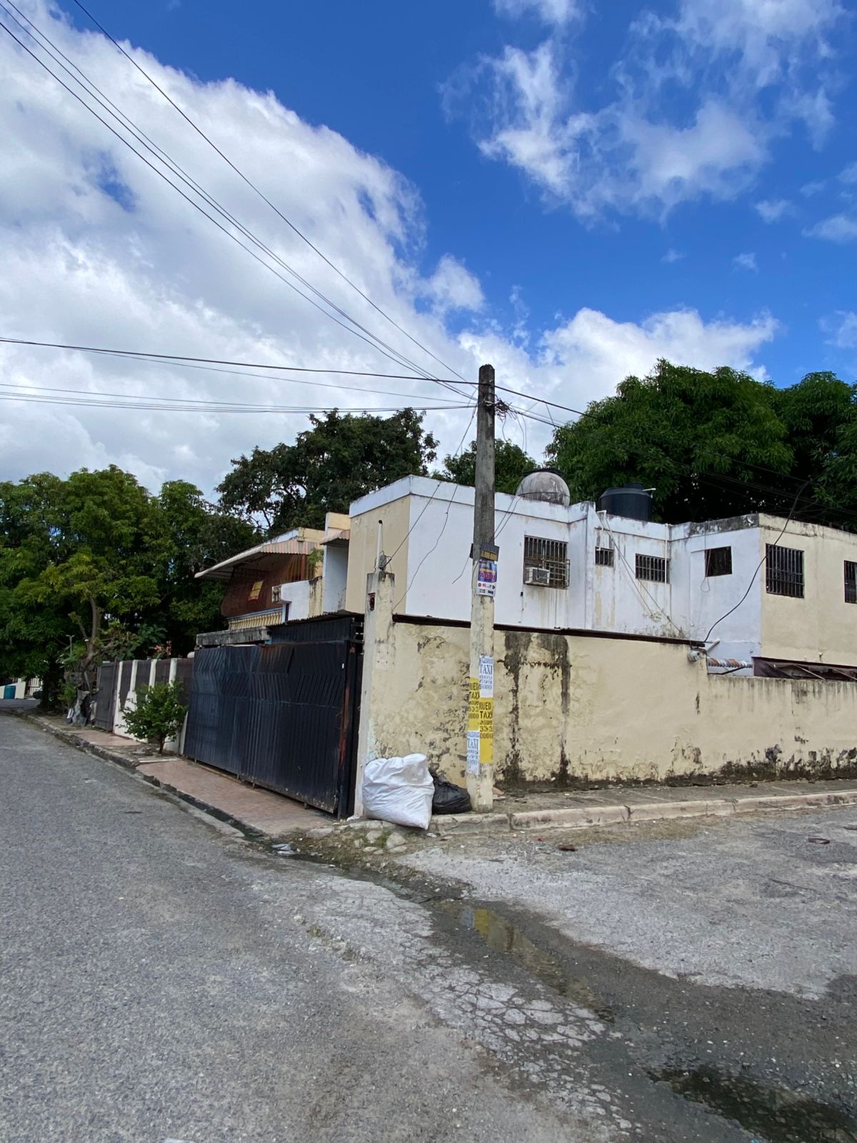 CASA EN VENTA EN LUCERNA SANTO DOMINGO ESTE  CON 413 MTS Foto 7262837-3.jpg