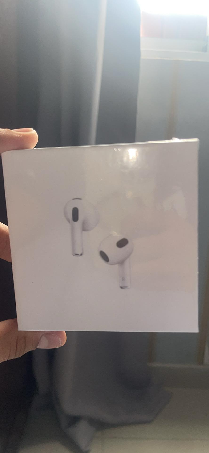 AirPods 3ra generación verificados  en Santo Domingo Este Foto 7262847-1.jpg