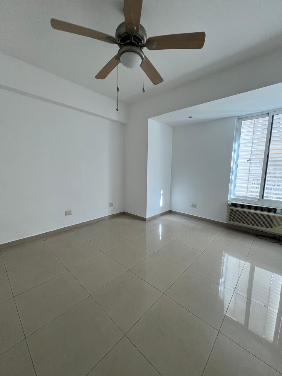 Apartamento en venta 3 habitaciones en Evaristo Morales Foto 7262869-1.jpg