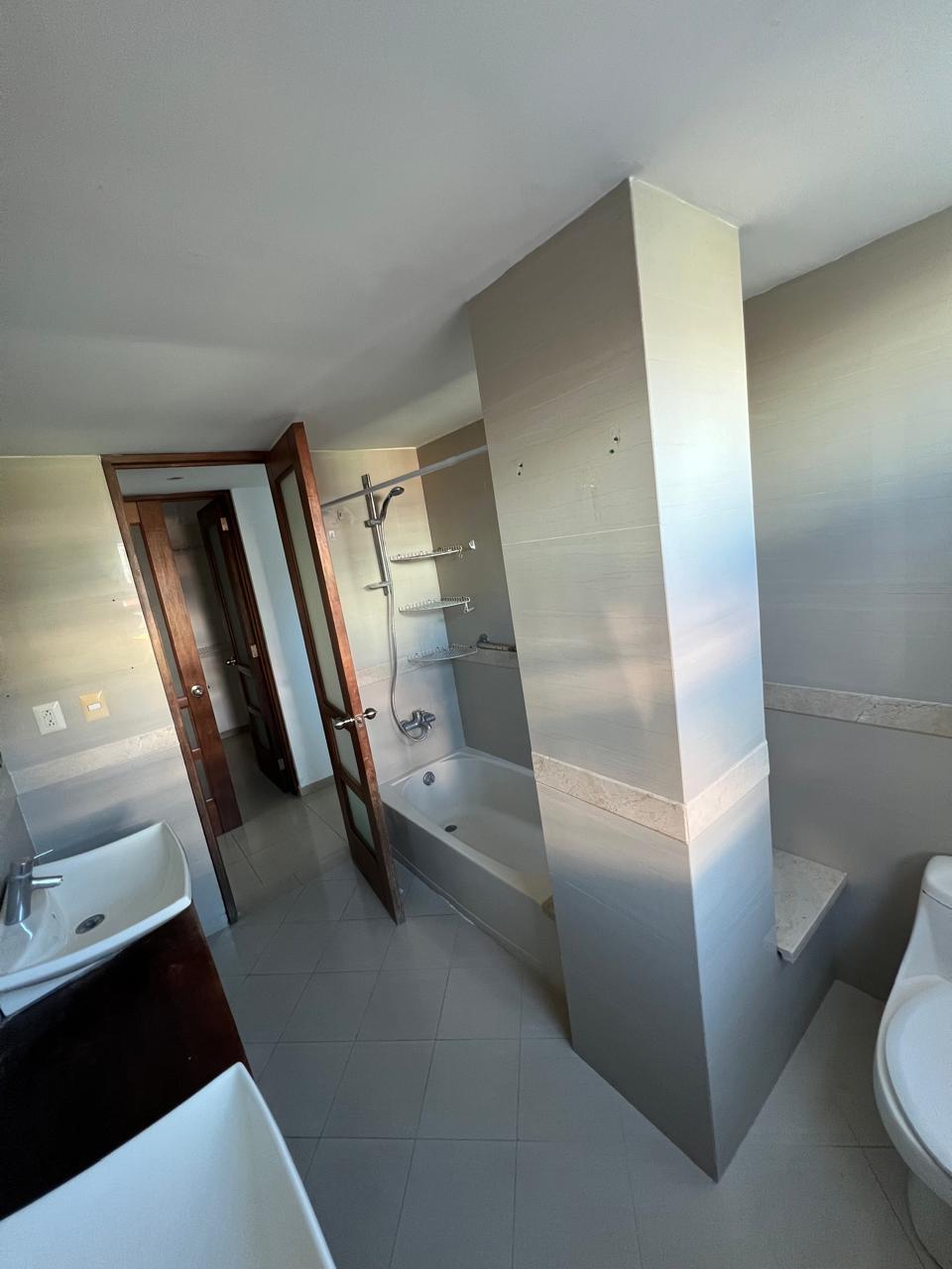 Apartamento en venta 3 habitaciones en Evaristo Morales Foto 7262869-2.jpg