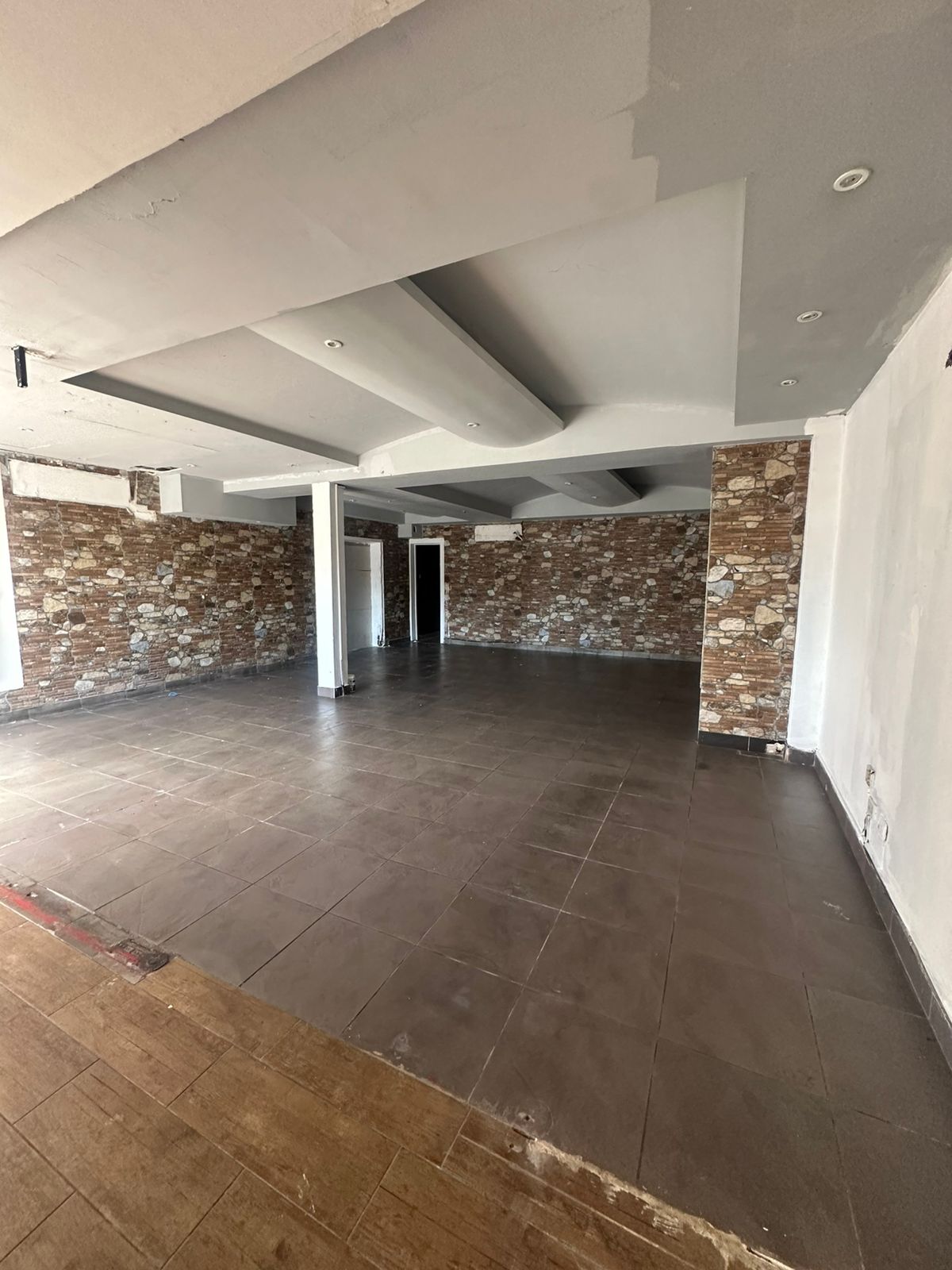 Alquiler de Local Comercial En La Esperilla Foto 7262984-6.jpg