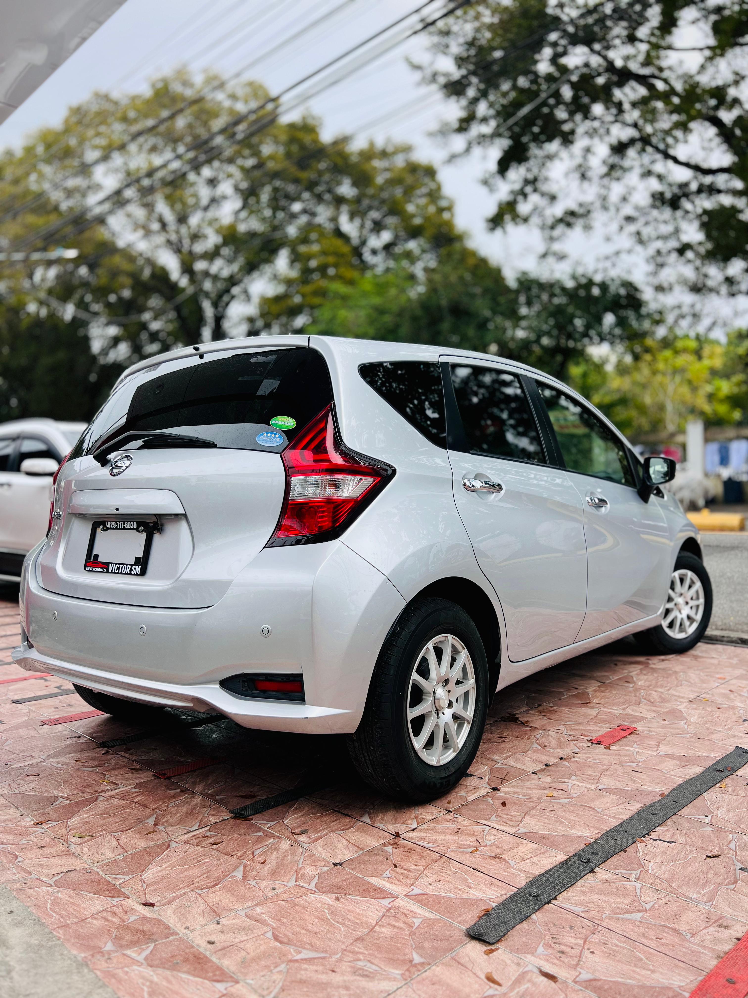 NISSAN NOTE GRIS 2019 Foto 7263013-6.jpg