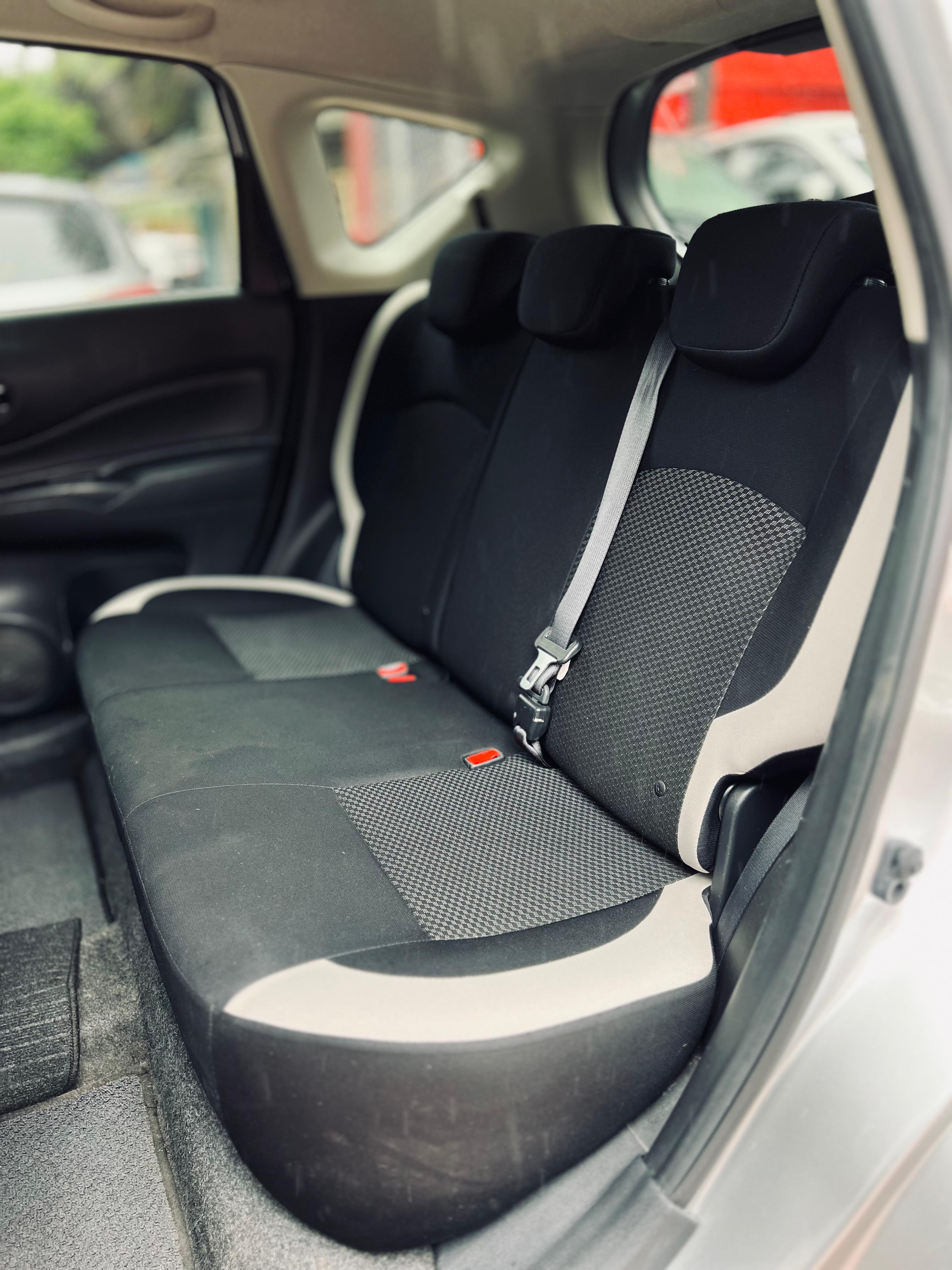 NISSAN NOTE GRIS 2019 Foto 7263013-9.jpg