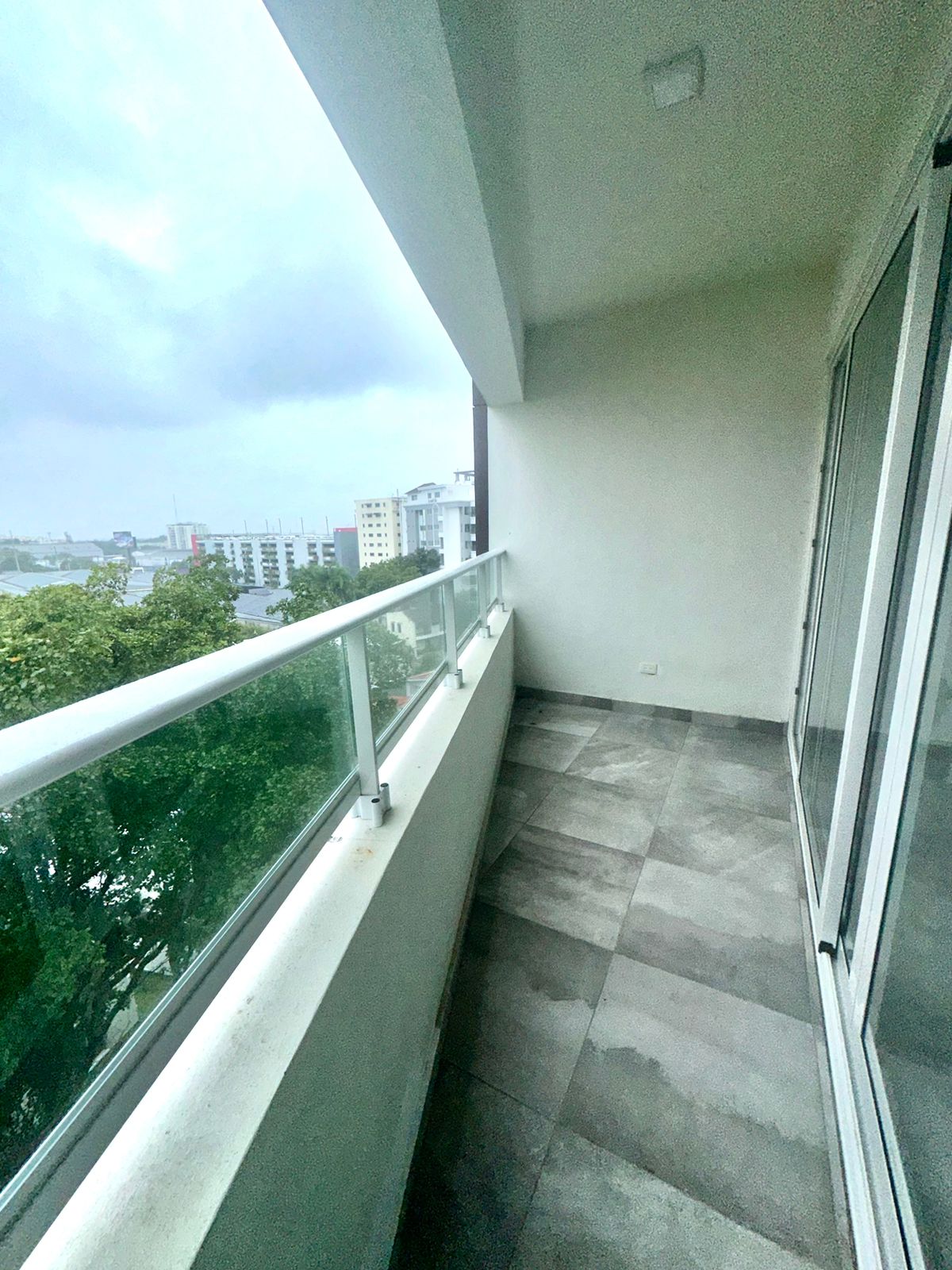 Apartamento en Venta de 2 habitaciones en Ensanche Serralles Foto 7263023-10.jpg