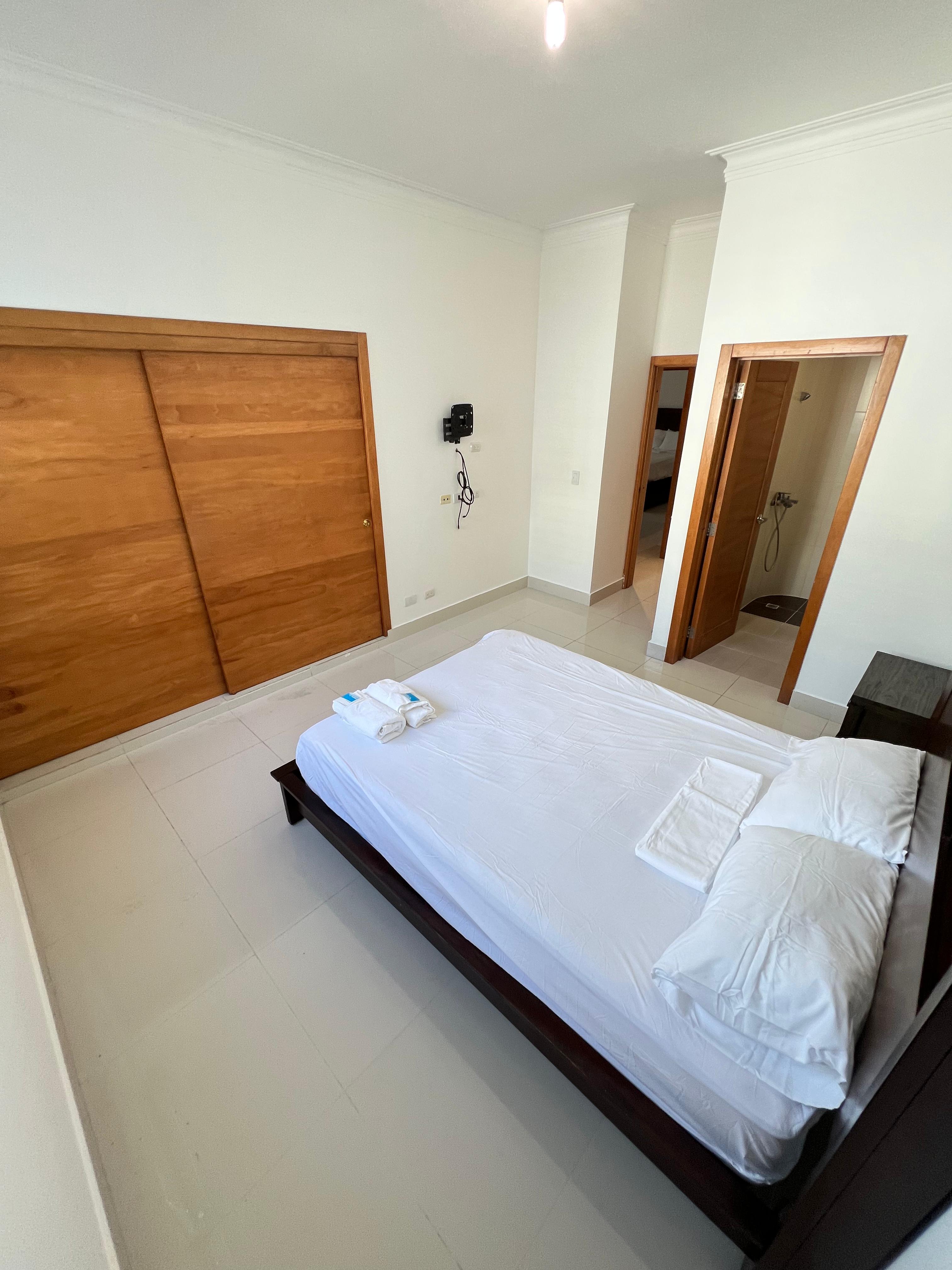 Apartamento Amueblado en Alquiler en Evaristo Morales Foto 7263332-5.jpg
