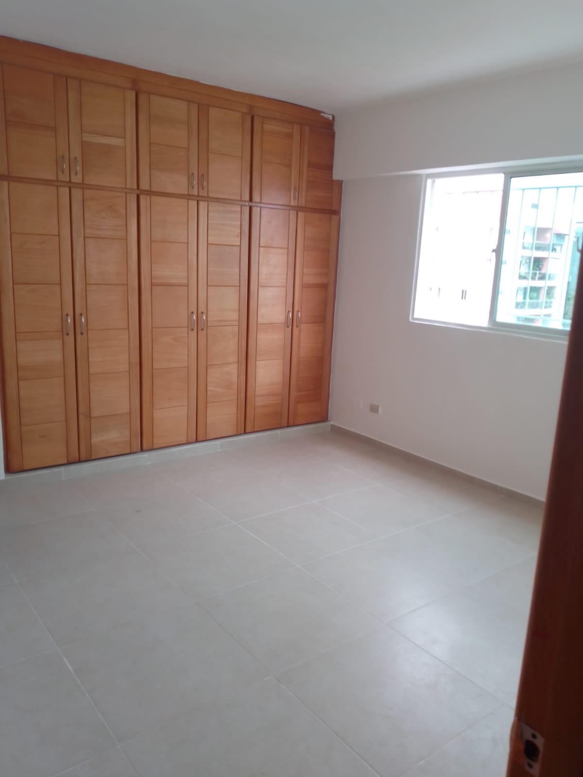 Apartamento en Alquiler en Evaristo Morales Foto 7263351-2.jpg