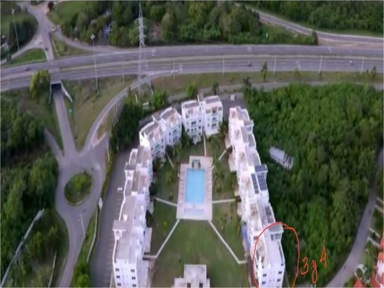 VENDO PENTHOUSE Metro Country Club JUAN DOLIO de 300 MTS.2 4 HABS. REB Foto 7263358-9.jpg