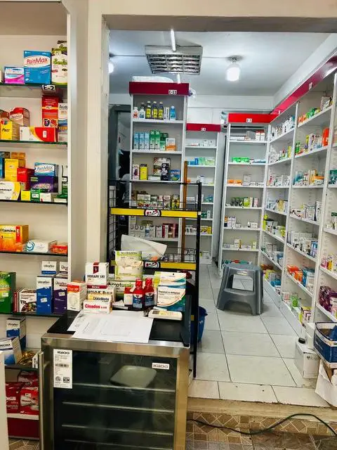 Oportunidad Única! Venta de Farmacia en Excelente Ubicación Foto 7263441-2.jpg