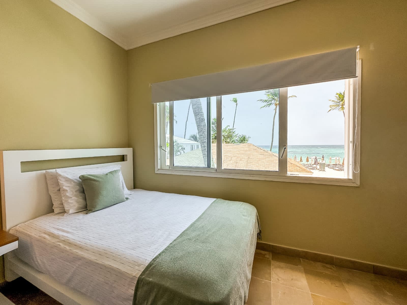 Vendo apartamento en el Cortesito primera línea de playa Punta Cana  Foto 7263493-2.jpg