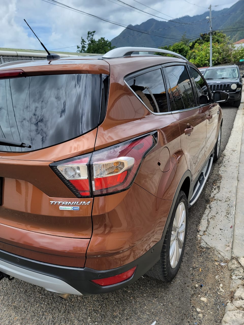 Ford Scape Titanium 2017 Foto 7263784-5.jpg