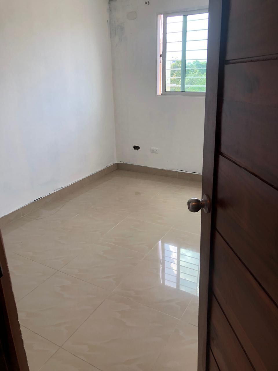Lujoso y Hermoso Apartamento en el Exclusivo Sector de Vista Hermosa 1 Foto 7263820-13.jpg