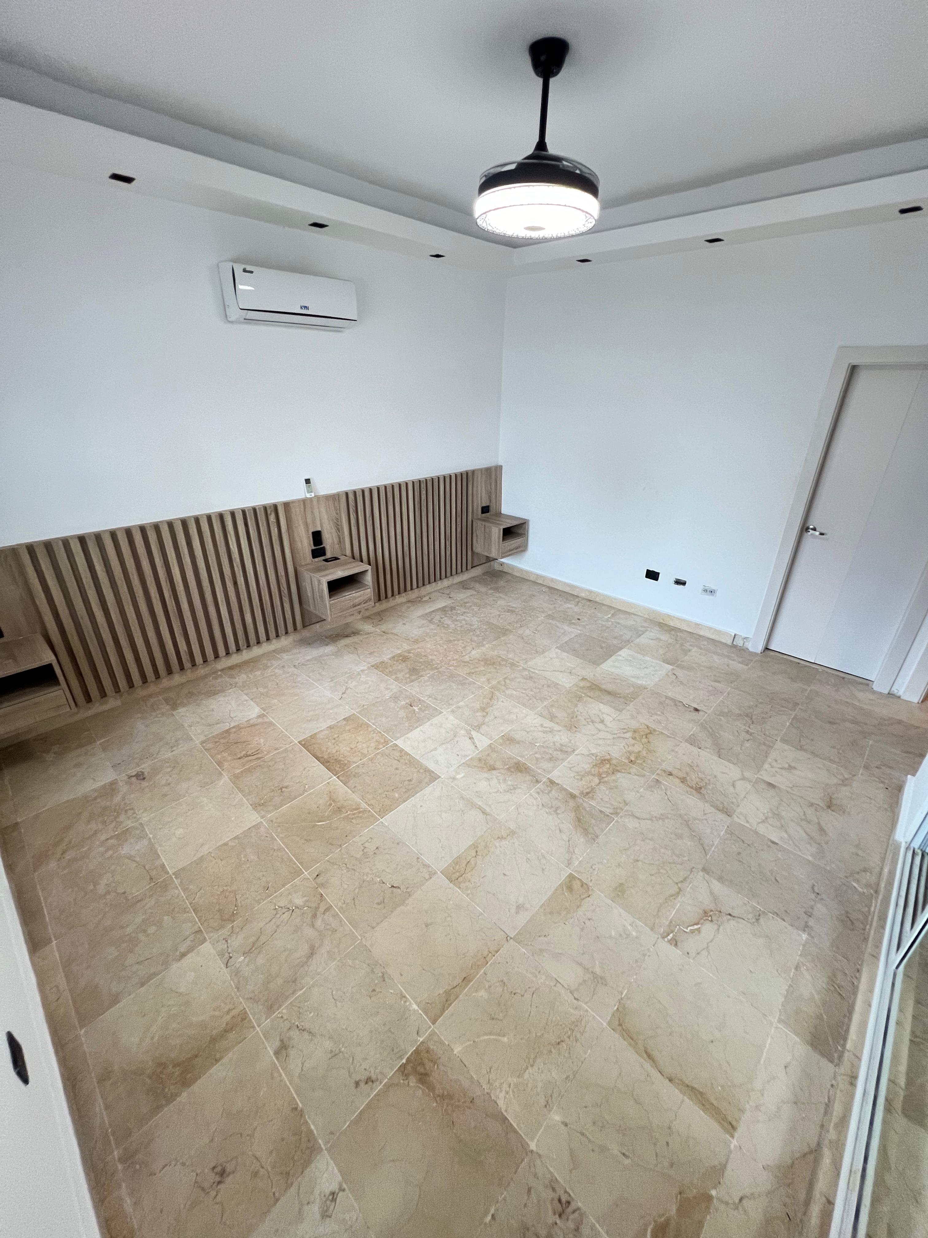 Apartamento en alquiler con Linea Blanca en Piantini Foto 7263881-2.jpg