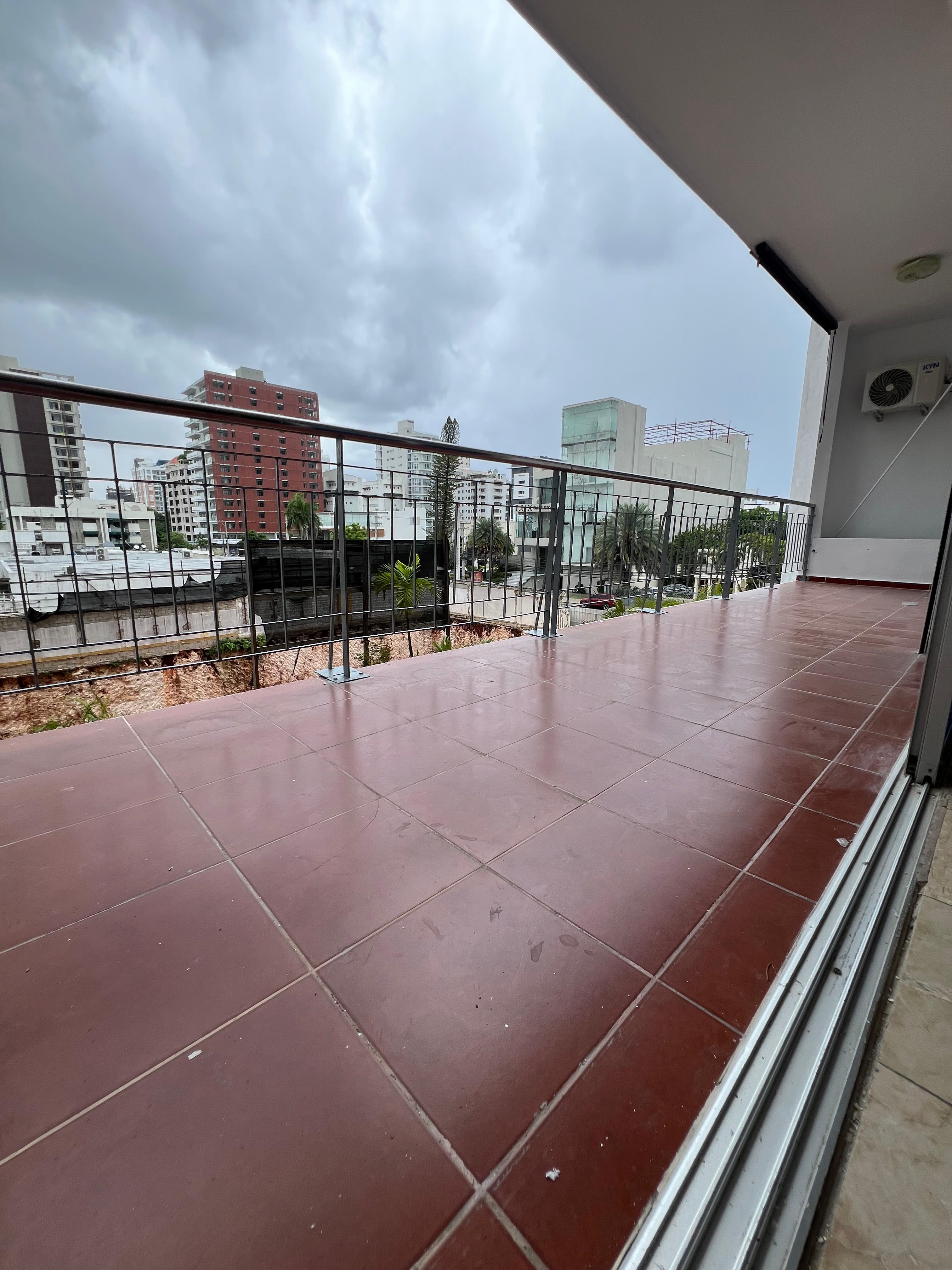Apartamento en alquiler con Linea Blanca en Piantini Foto 7263881-4.jpg