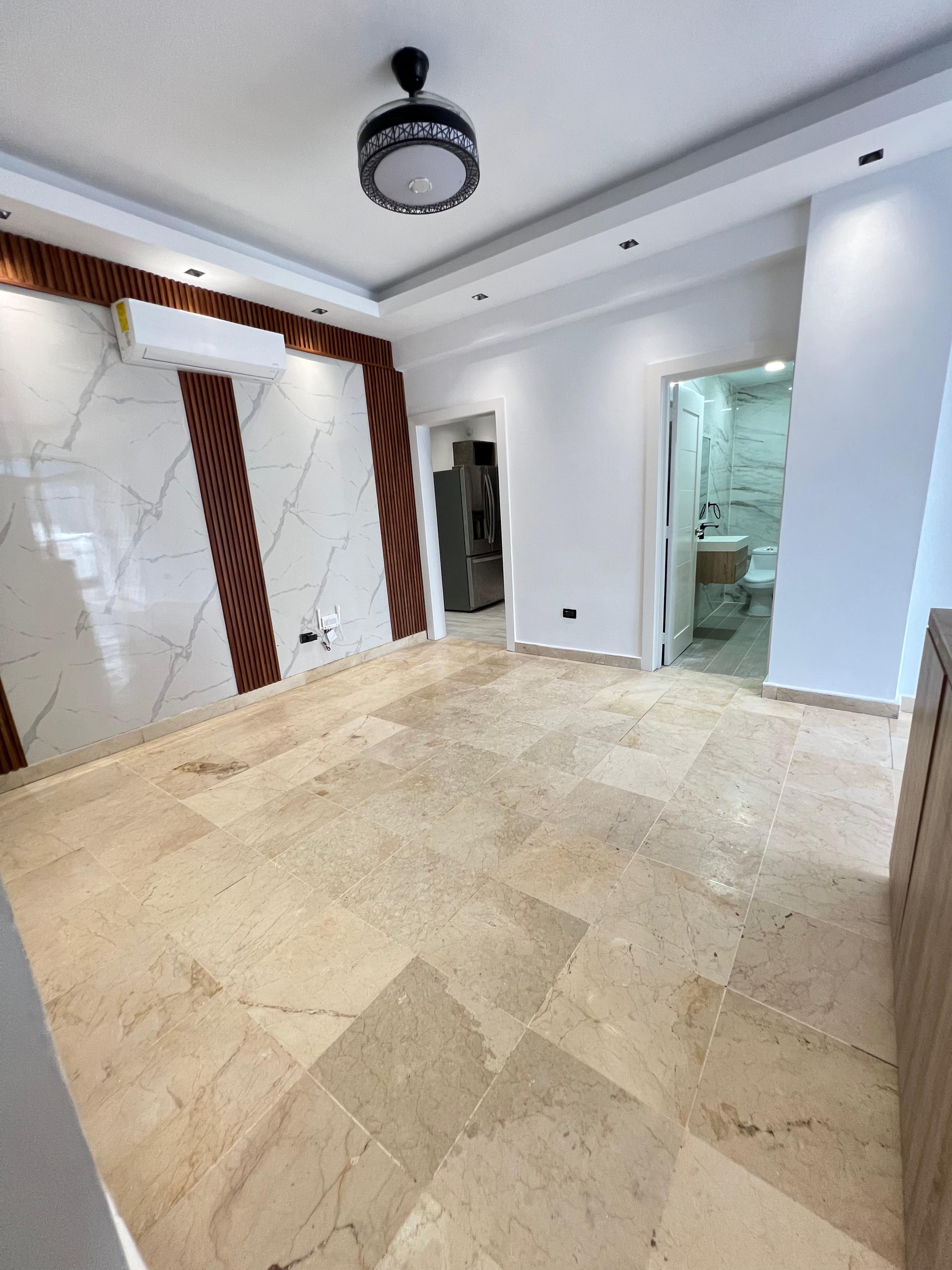 Apartamento en alquiler con Linea Blanca en Piantini Foto 7263881-5.jpg