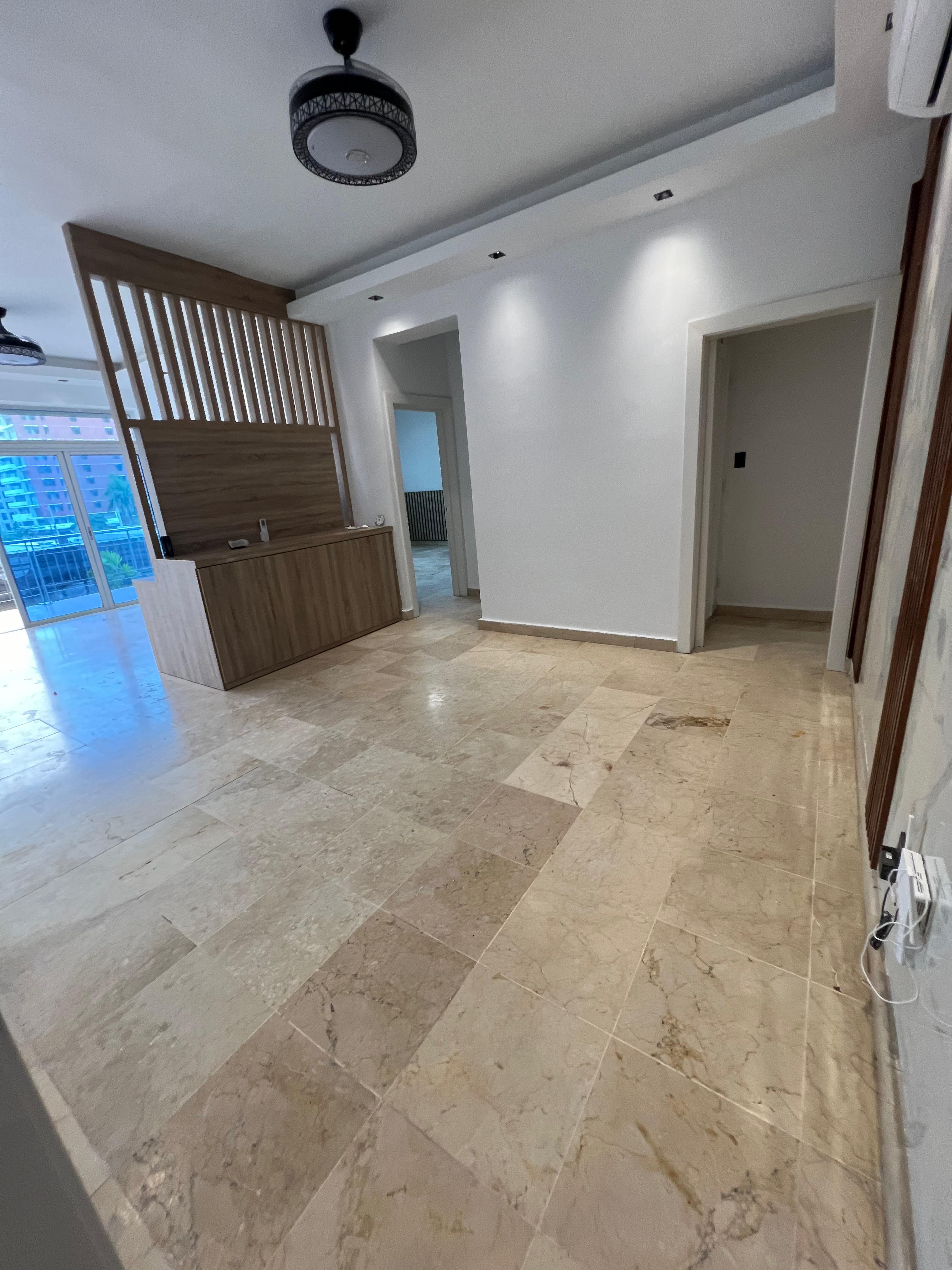 Apartamento en alquiler con Linea Blanca en Piantini Foto 7263881-6.jpg