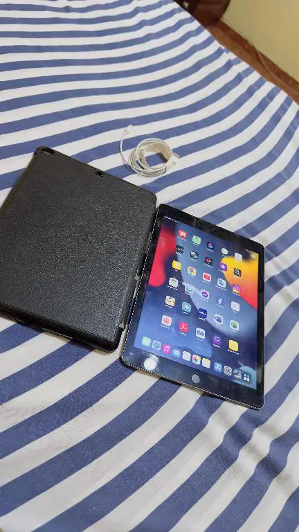 IPAD AIR 2 128GB WIFI LTE CHIP SIM  Foto 7263944-1.jpg