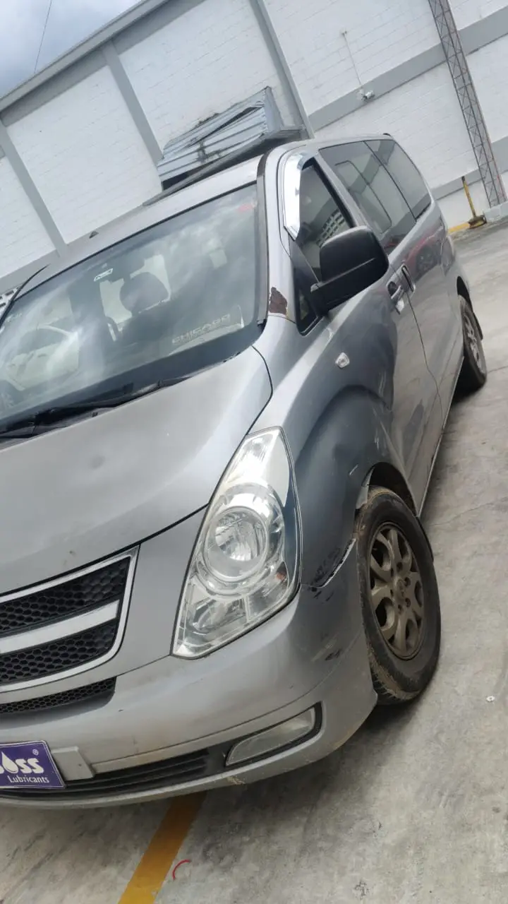 HYUNDAI STAREX 2014 Foto 7263964-4.jpg