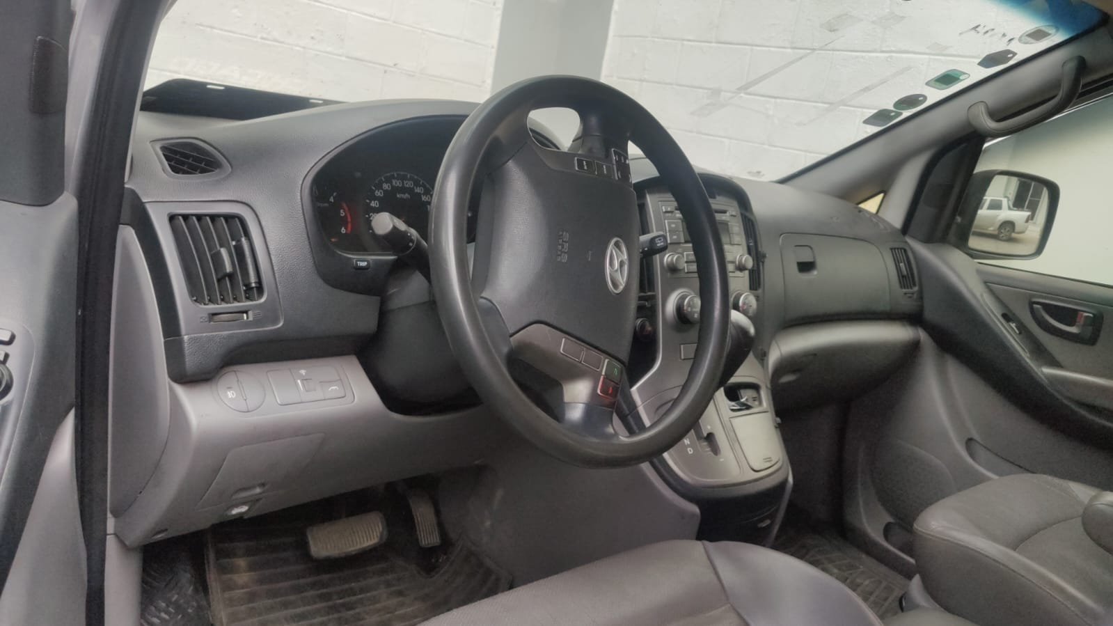 HYUNDAI STAREX 2014 Foto 7263964-6.jpg