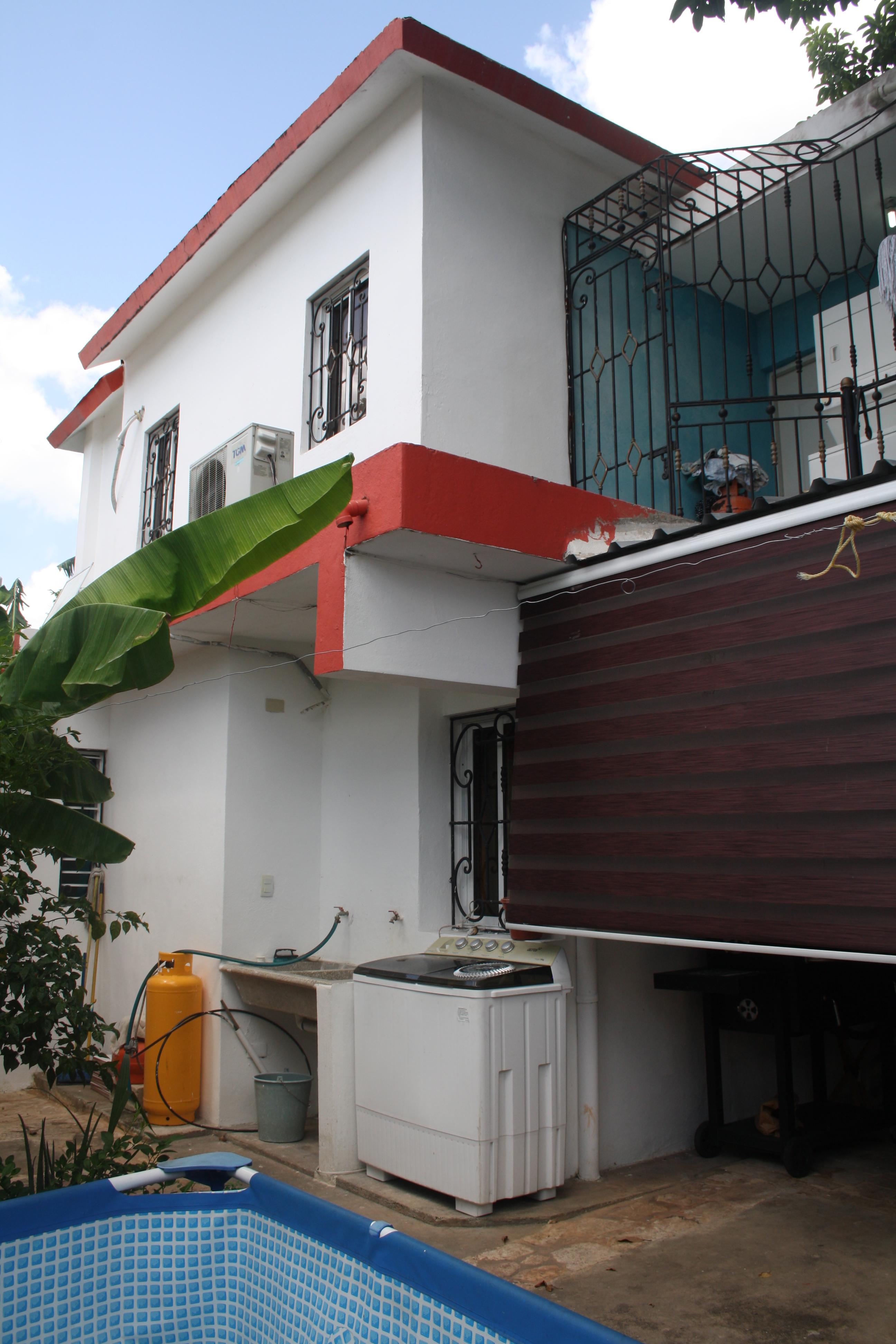 CASA DE DOS NIVELES DIVIDIDA - SE VENDEN JUNTAS Foto 7264351-4.jpg
