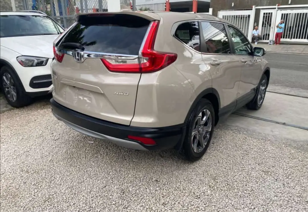 Honda Crv 2018 la más nueva en Santo Domingo Este Foto 7264396-3.jpg