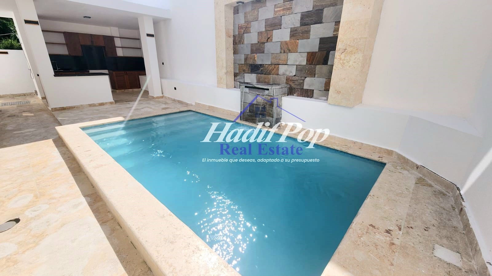 Casa en venta con piscina  en Puerto Plata Foto 7264409-4.jpg