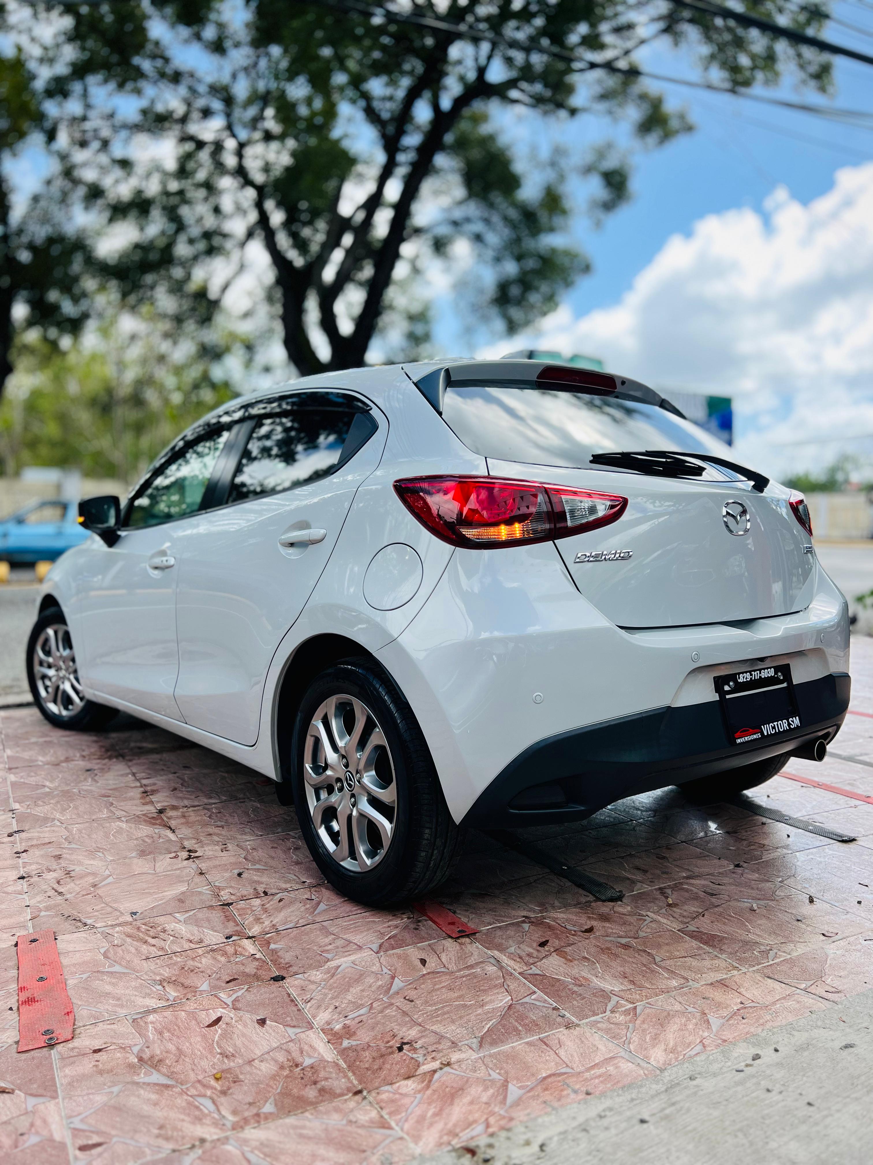 Mazda Demio 2019 Touring Foto 7264458-4.jpg