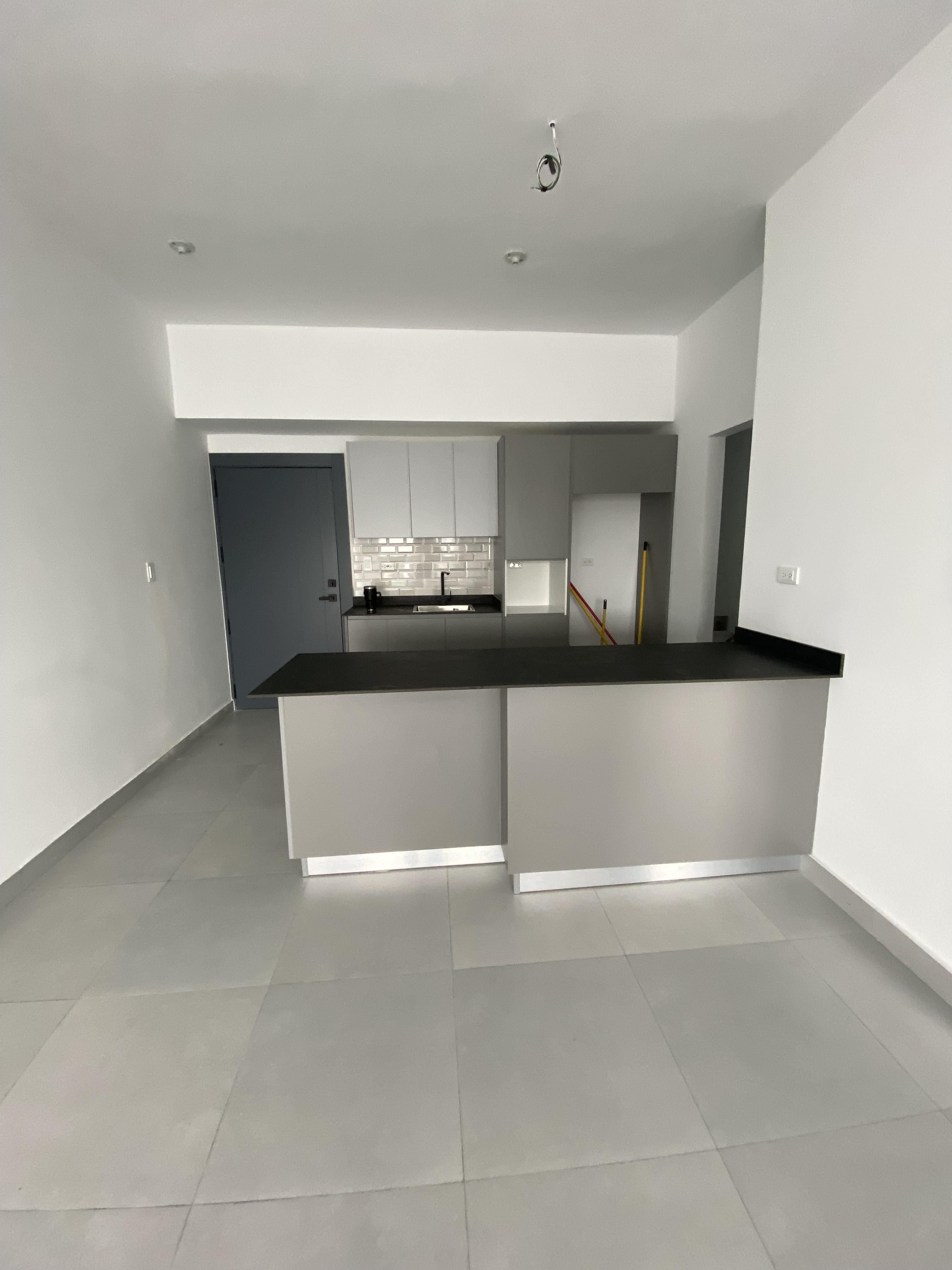 Hermoso apartamento a estrenar en torre lujosa!  Foto 7264515-2.jpg