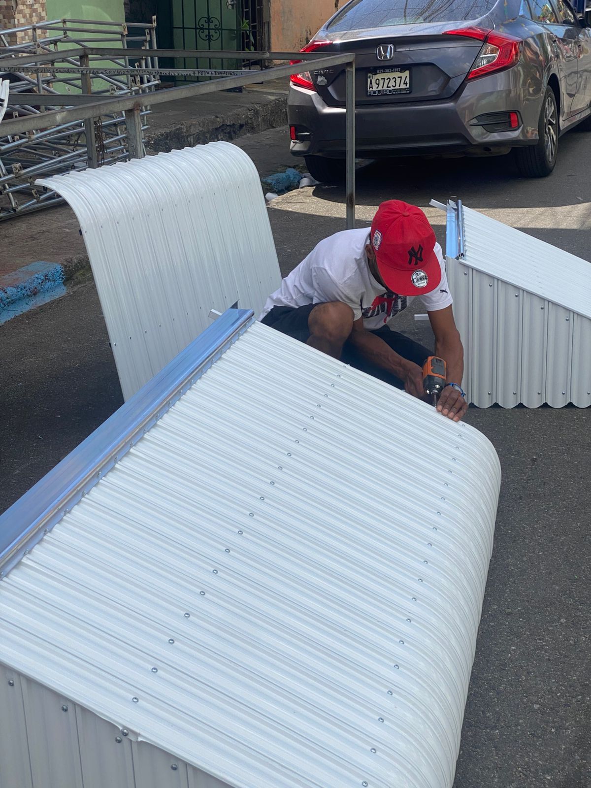 Toldos De Aluminio Al Mejor Precio Para Mas info. 849-402-5450 Foto 7264636-6.jpg