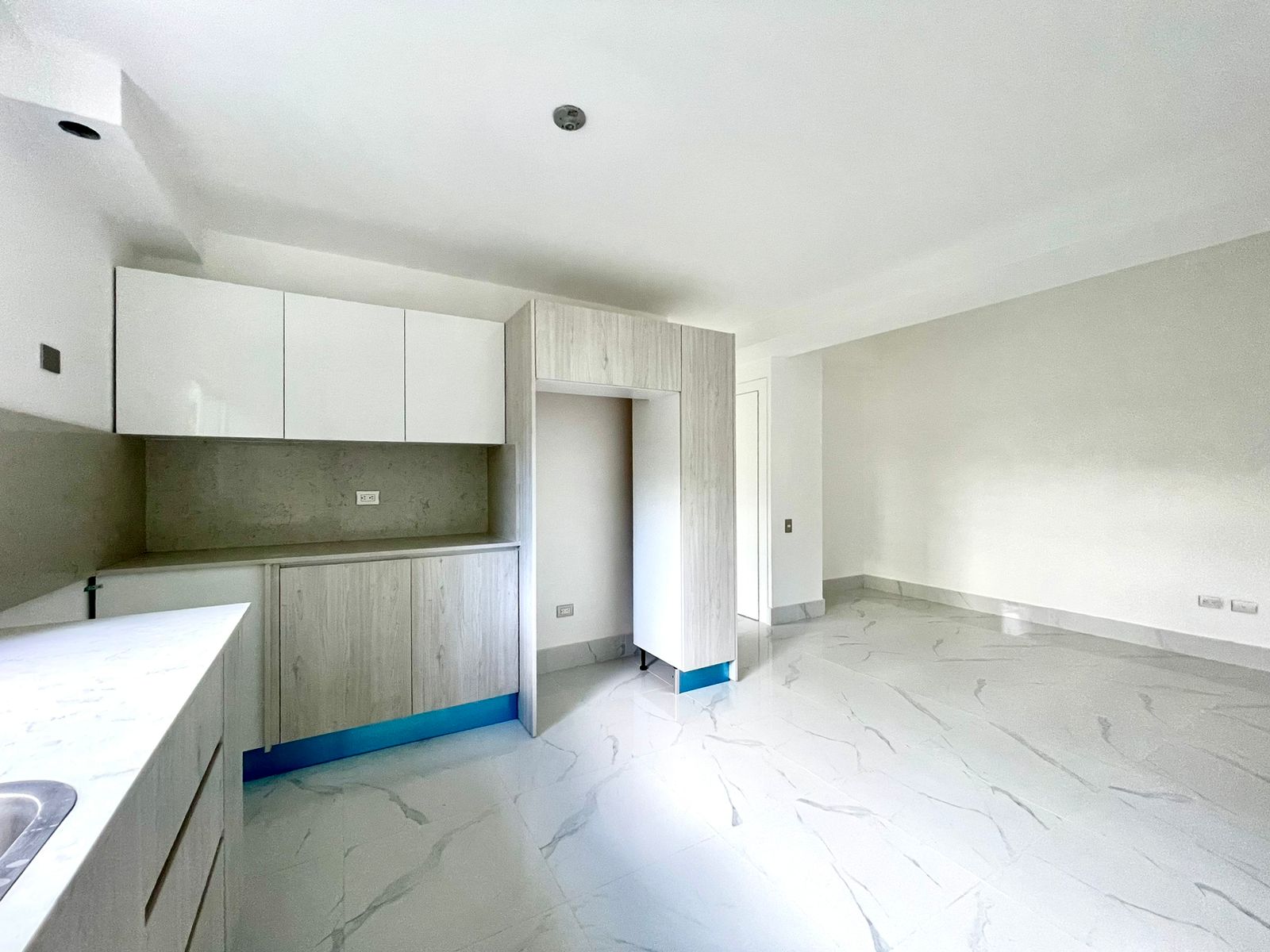 Vendo Apto en TORRE SHALOM ROYAL VIII del Ens. PIANTINI 2 Habs. 110 Mt Foto 7264848-4.jpg
