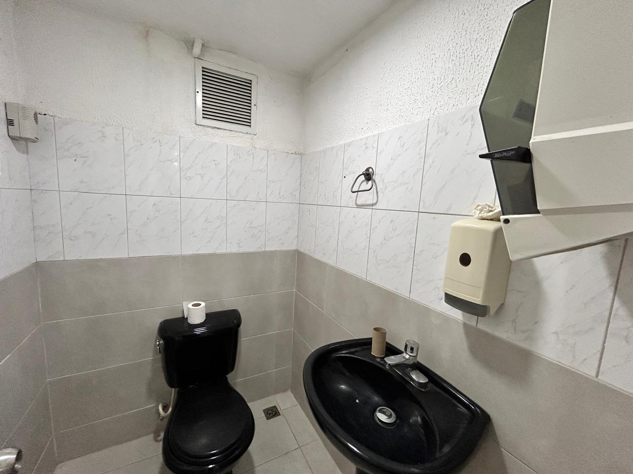 Oportunidad! Local Comercial ideal para negocio Foto 7264873-11.jpg