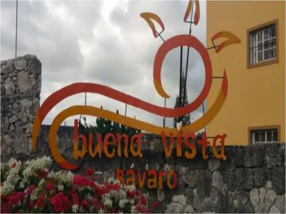 OPORTUNIDAD UNICA CASA 3 NIVELES AMUEBLADA  EN BAVARO RES. BUENA VISTA Foto 7264877-15.jpg