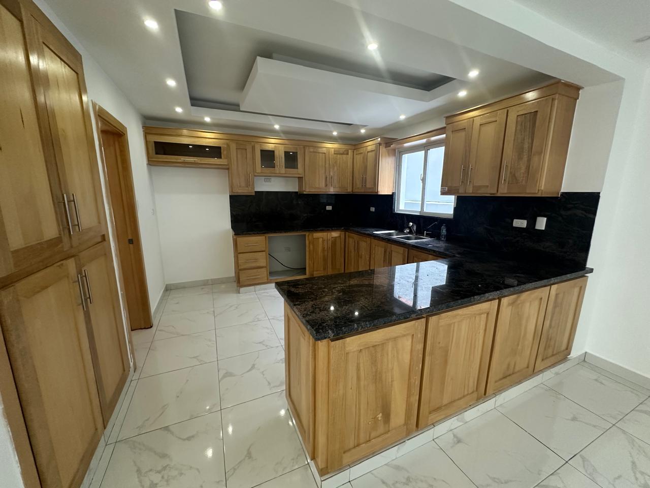 Se vende casa moderna de 3 niveles ubicada en Brisa Oriental Foto 7264912-1.jpg