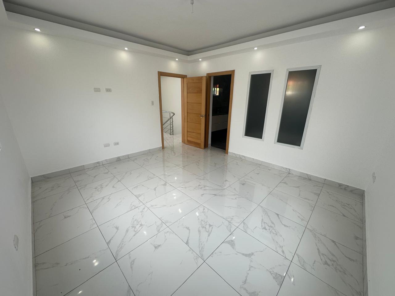 Se vende casa moderna de 3 niveles ubicada en Brisa Oriental Foto 7264912-8.jpg
