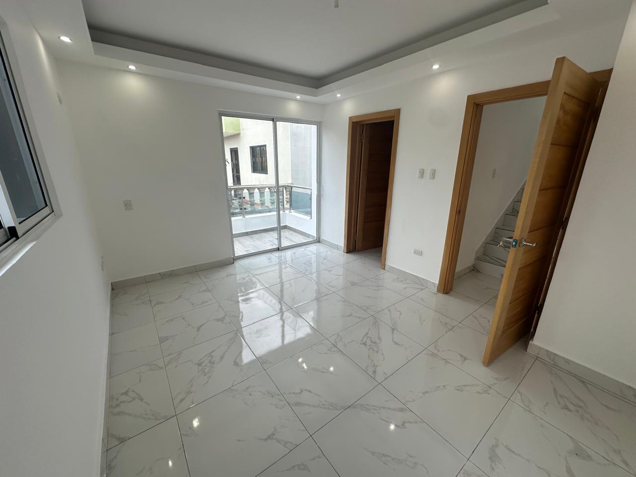 Se vende casa moderna de 3 niveles ubicada en Brisa Oriental Foto 7264912-9.jpg