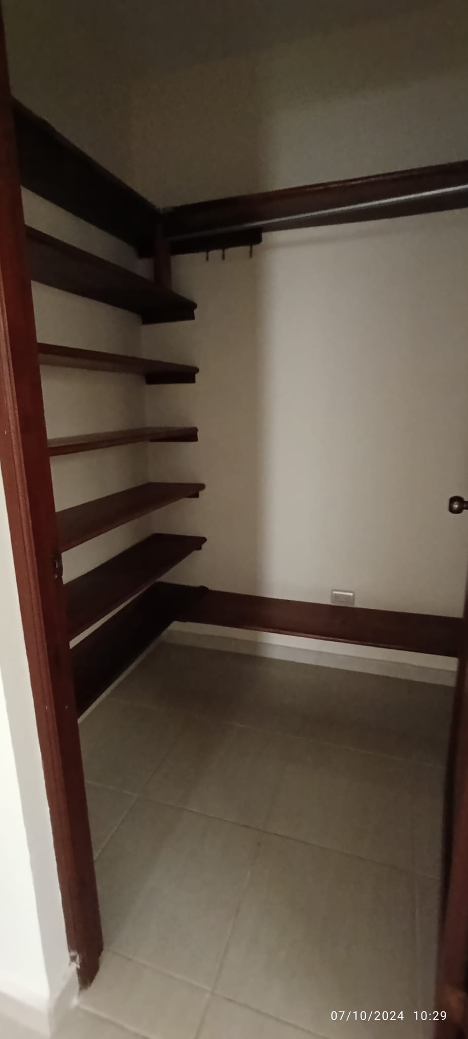 Alquilo Amplio Apartamento Remodelado en Mirador Sur - Sin Intermediar Foto 7265224-6.jpg