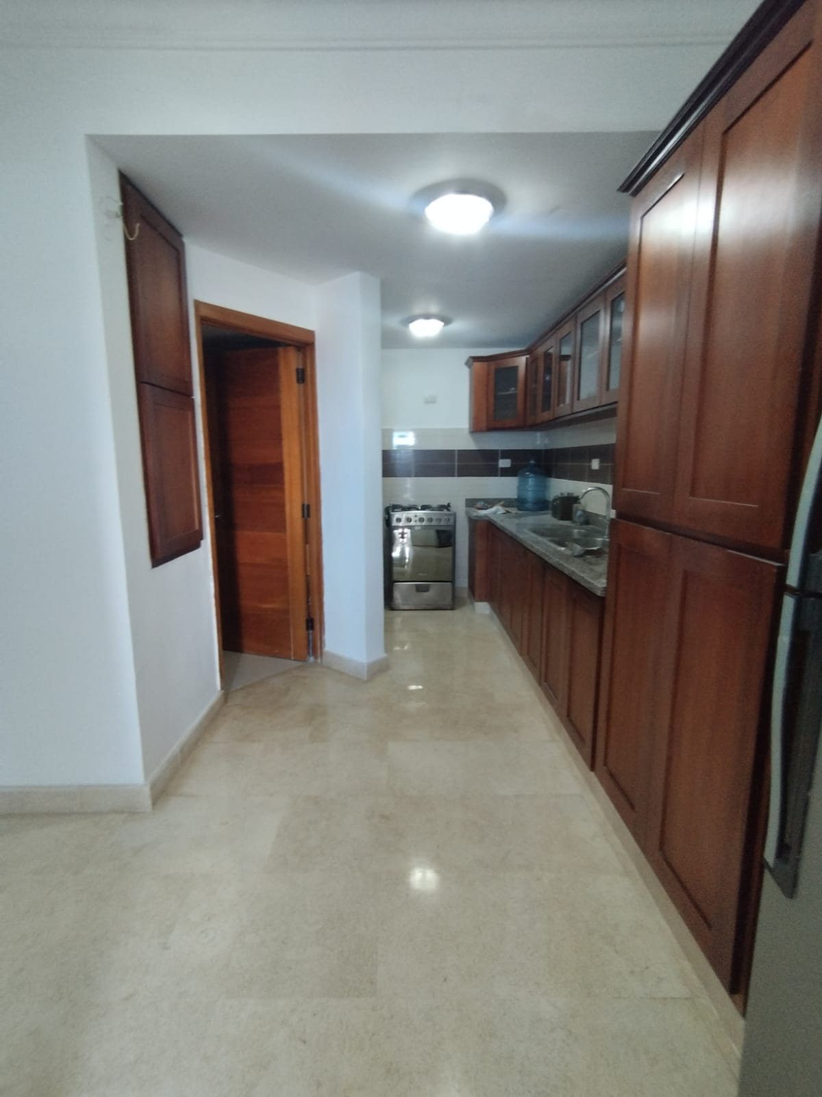 Alquilo Hermoso Departamento en La Enriquillo - Torre Moderna! Foto 7265238-10.jpg