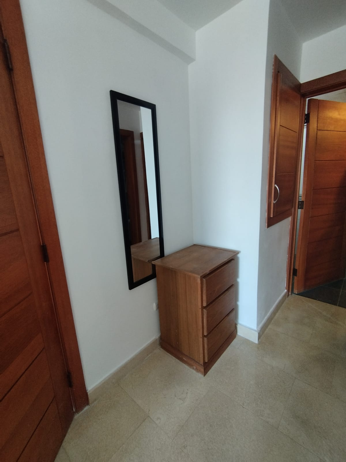 Alquilo Hermoso Departamento en La Enriquillo - Torre Moderna! Foto 7265238-3.jpg