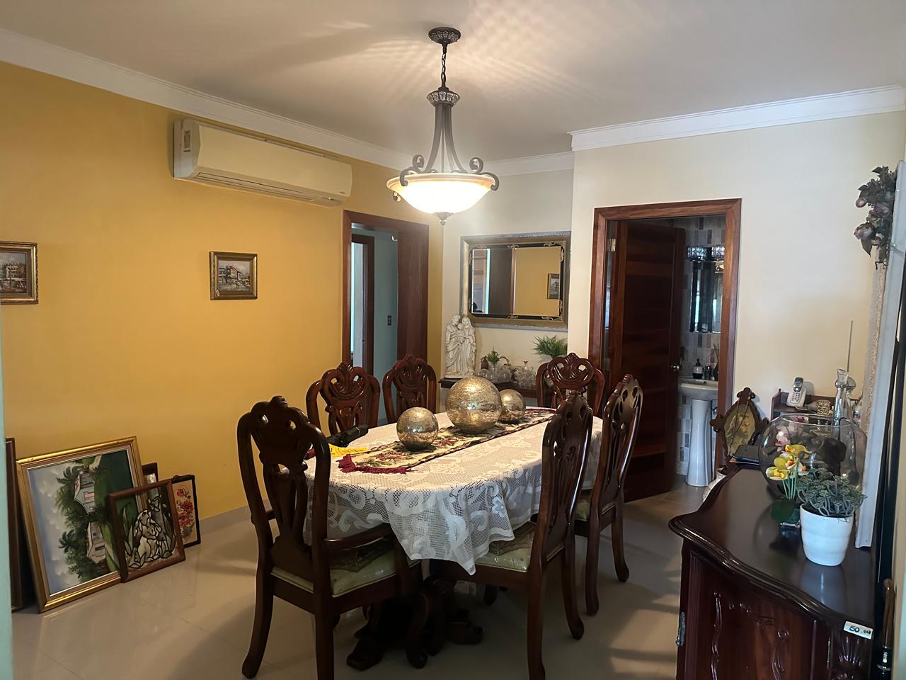Apartamento en jardines del sur 307m2 3hab 3 ban 2 parqueos proximo a  Foto 7265533-3.jpg