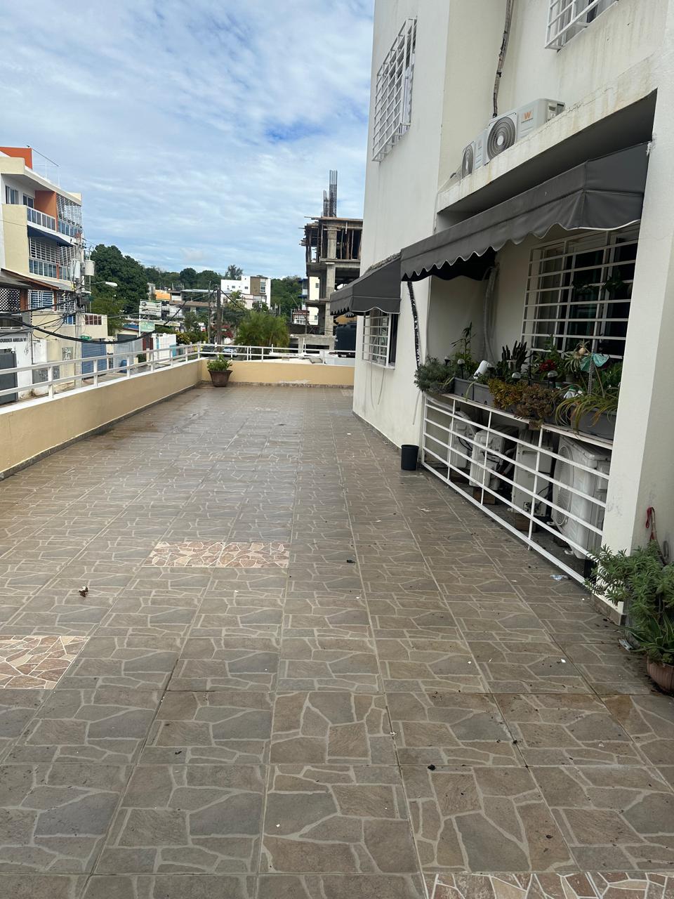 Apartamento en jardines del sur 307m2 3hab 3 ban 2 parqueos proximo a  Foto 7265533-8.jpg