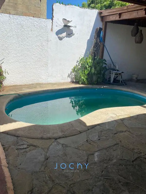 Jochy Real Estate vende casa en el centro de la ciudad de La Romana R. Foto 7265576-12.jpg