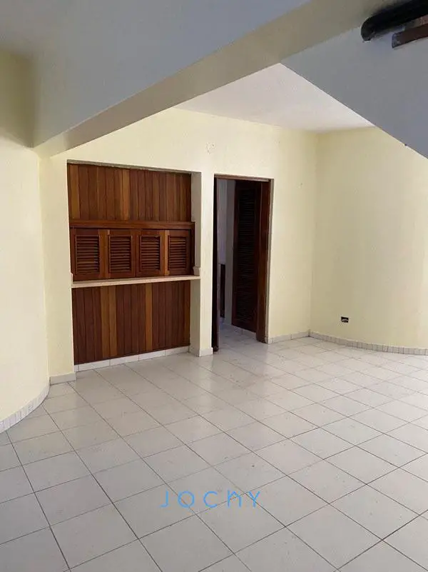 Jochy Real Estate vende casa en el centro de la ciudad de La Romana R. Foto 7265576-9.jpg