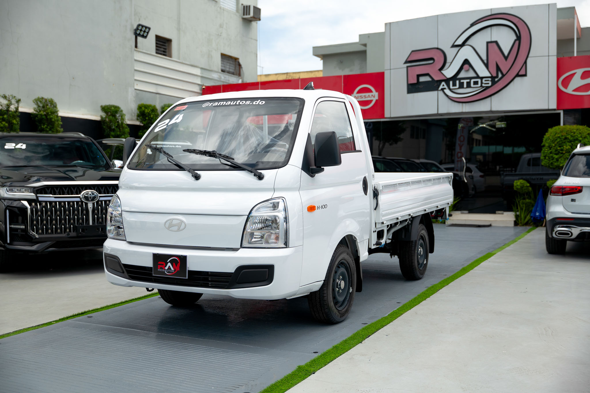 HYUNDAI H100 2024 en Santo Domingo DN Foto 7265578-2.jpg