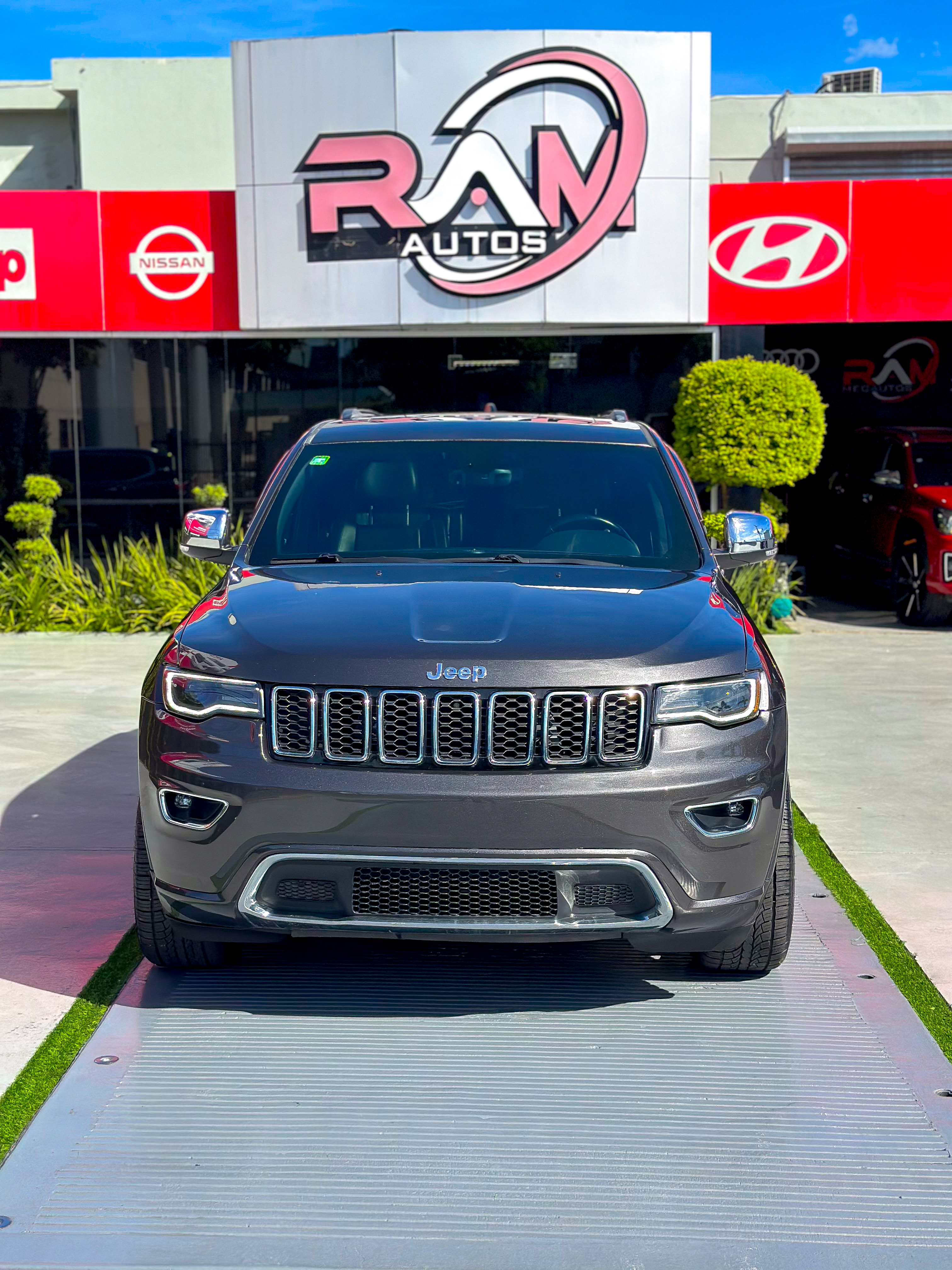 GRAND CHEROKEE LIMITED 2018 en Santo Domingo DN Foto 7265584-13.jpg