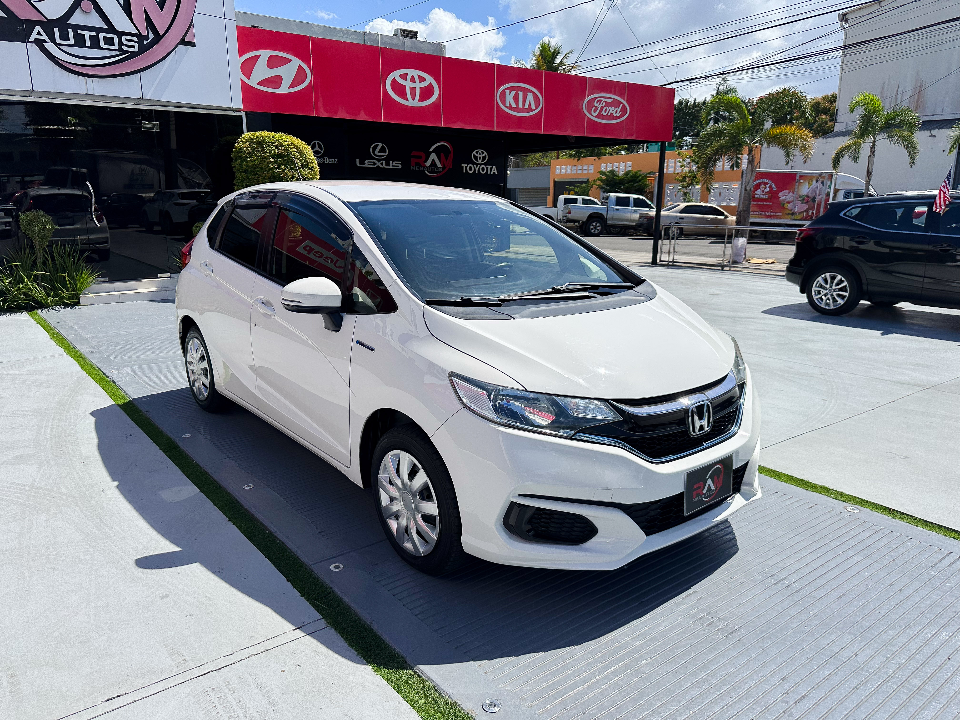  Honda fit hybrid 2019 en Santo Domingo DN Foto 7265697-3.jpg