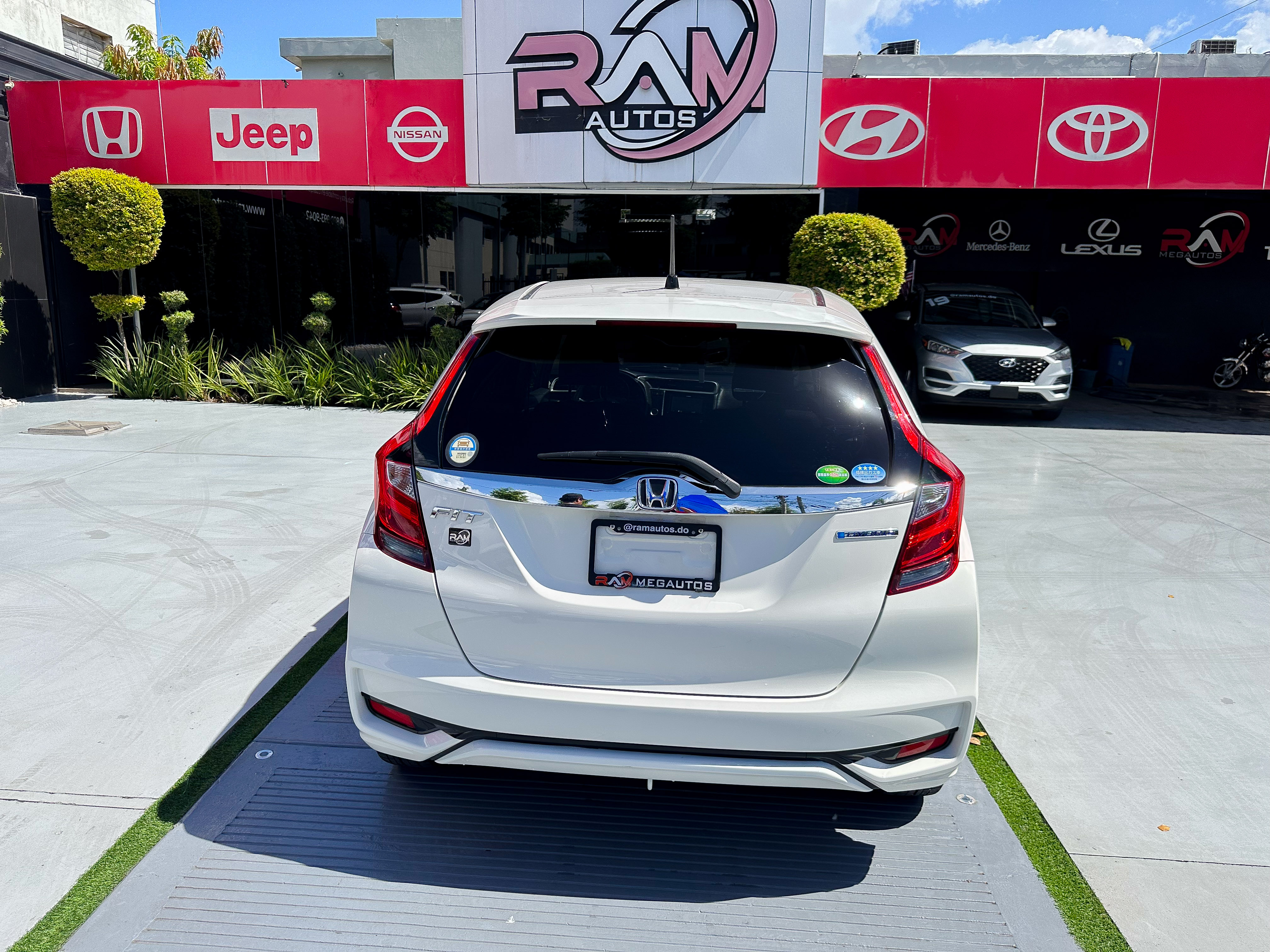  Honda fit hybrid 2019 en Santo Domingo DN Foto 7265697-4.jpg
