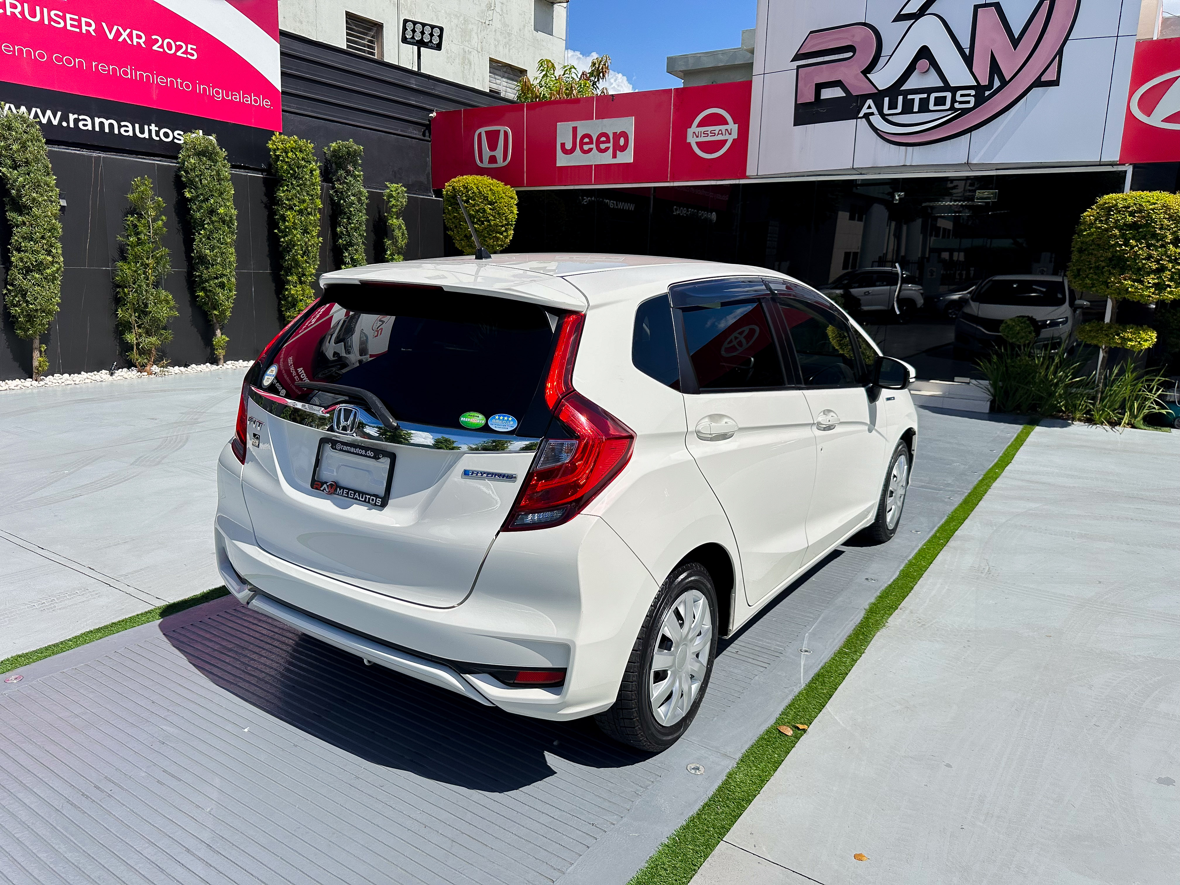  Honda fit hybrid 2019 en Santo Domingo DN Foto 7265697-5.jpg