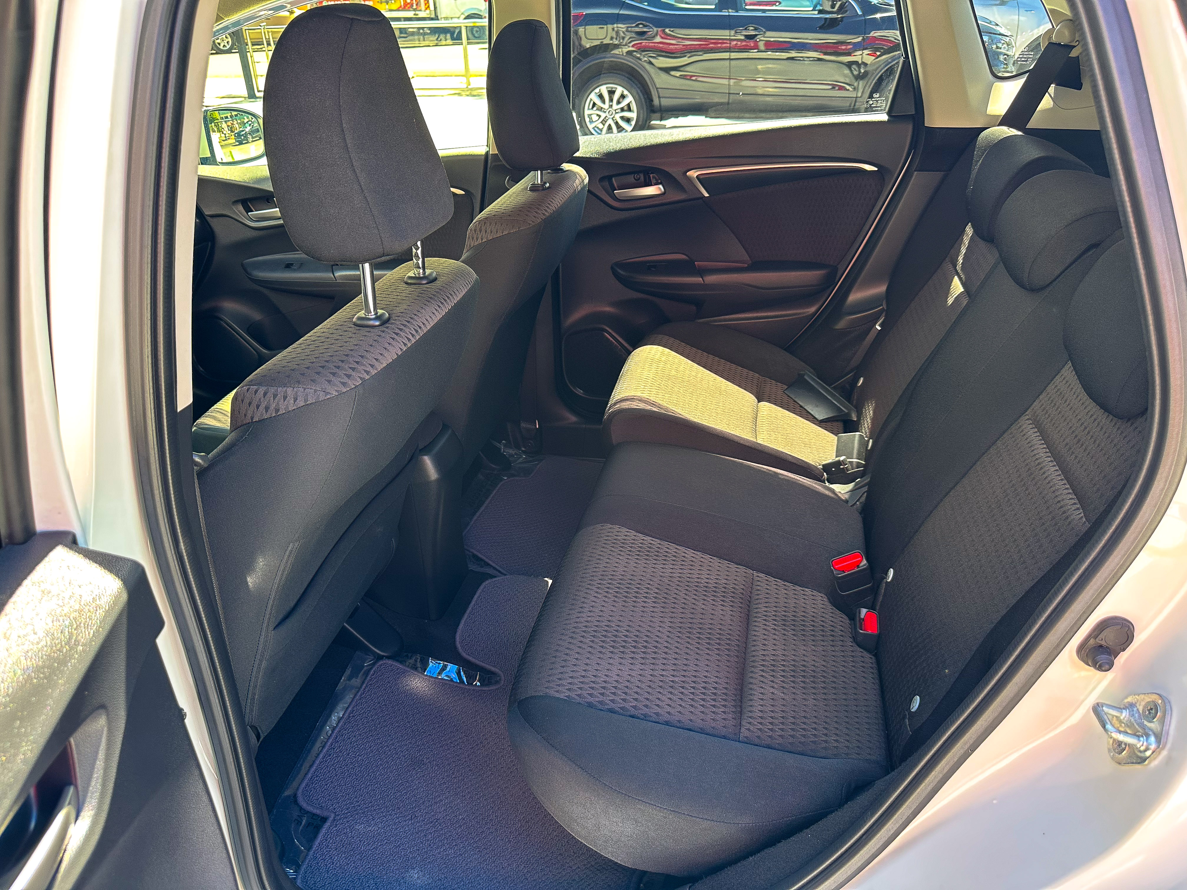  Honda fit hybrid 2019 en Santo Domingo DN Foto 7265697-7.jpg